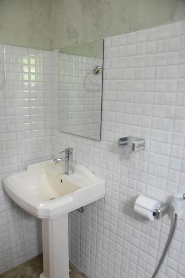 Πανσιόν Pedro Resort & Bungalow Νουβάρα Ελίγια