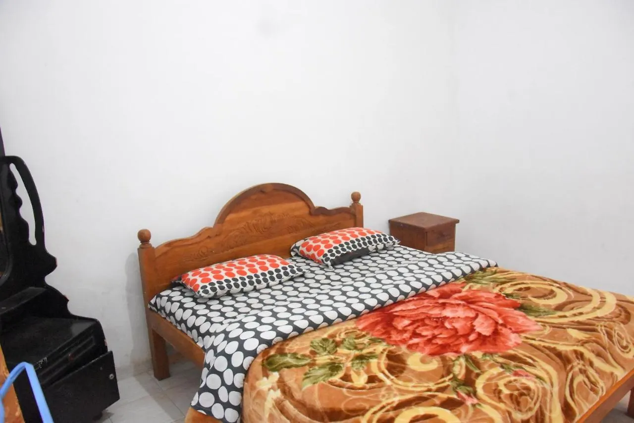 Pedro Resort & Bungalow Νουβάρα Ελίγια