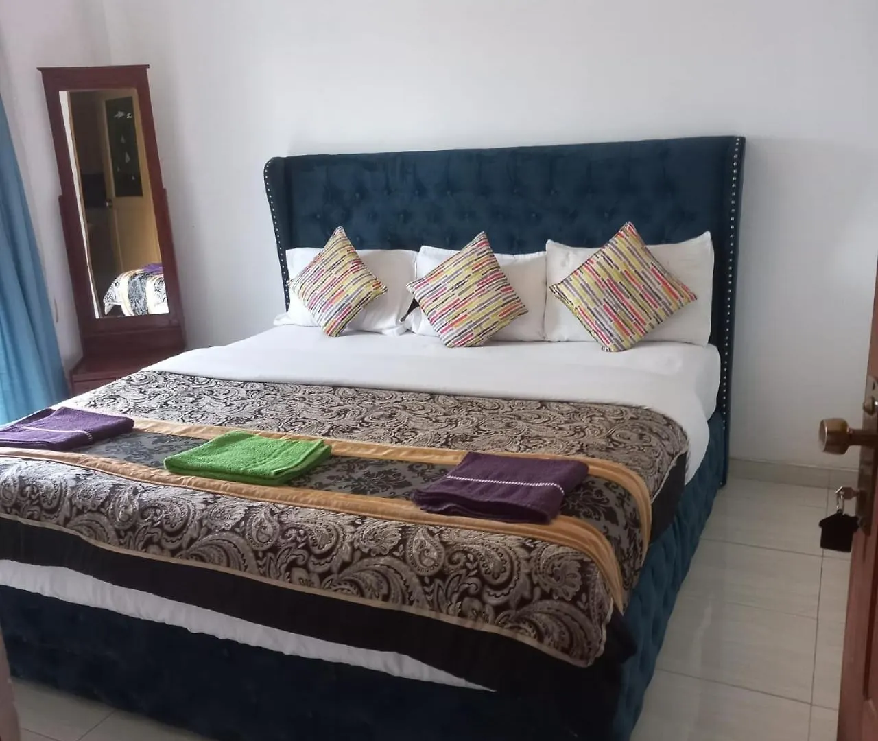 Pedro Resort & Bungalow Νουβάρα Ελίγια 0*,