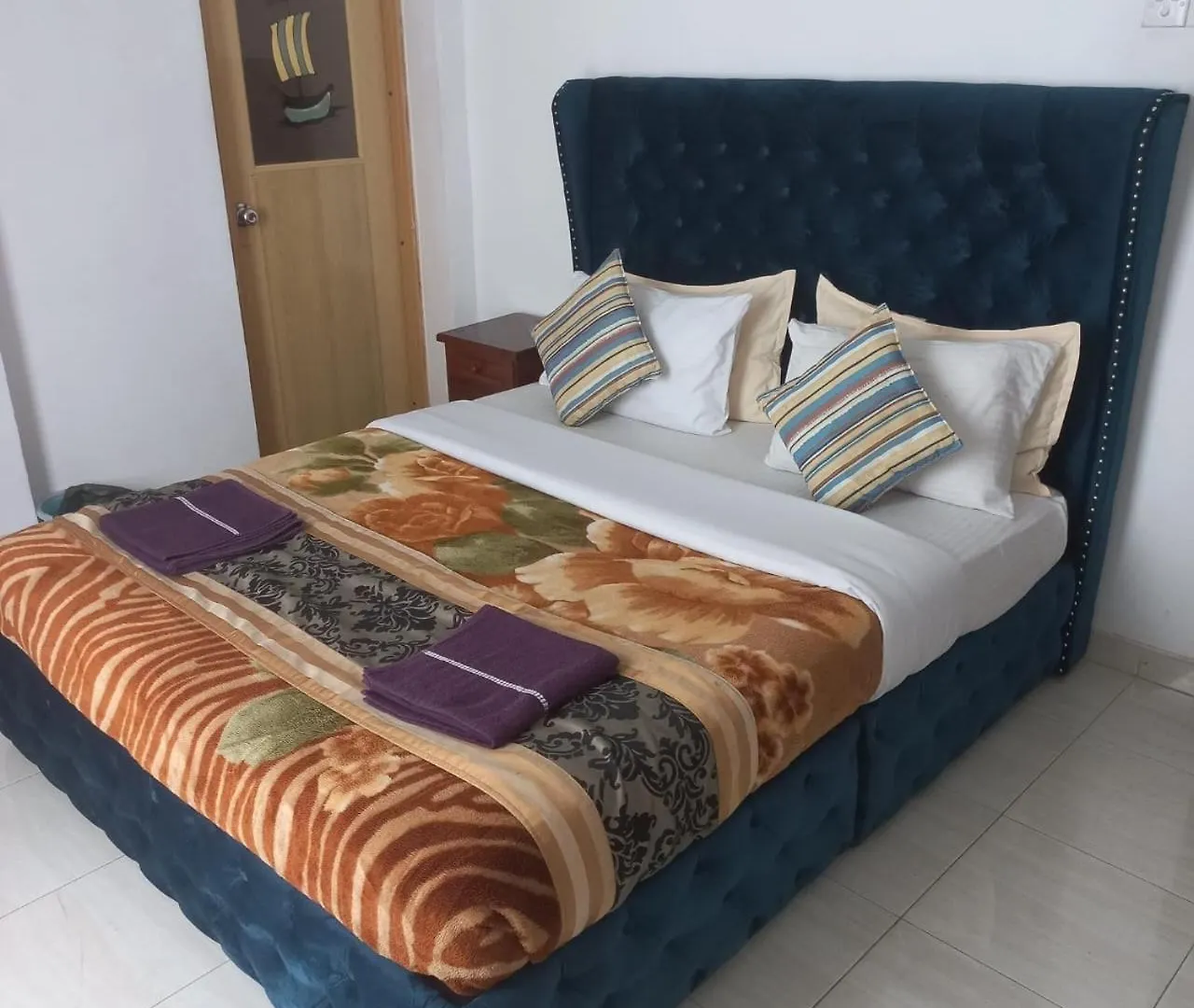 Pedro Resort & Bungalow Νουβάρα Ελίγια